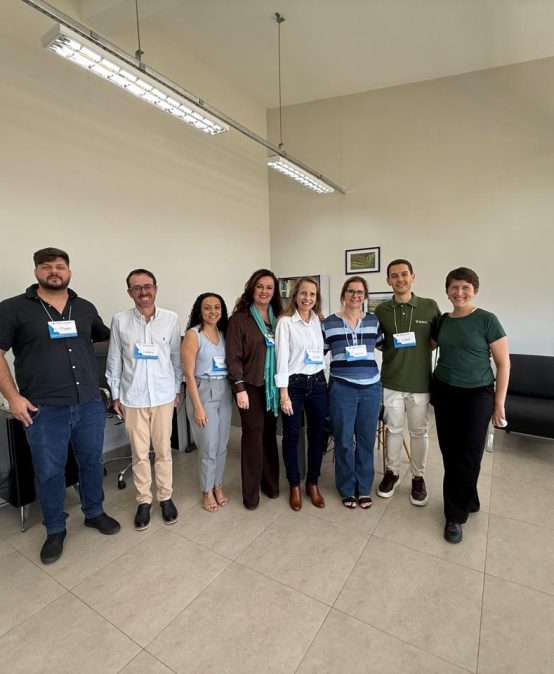 Profissionais palestrando na Disciplina de Introdução à Engenharia