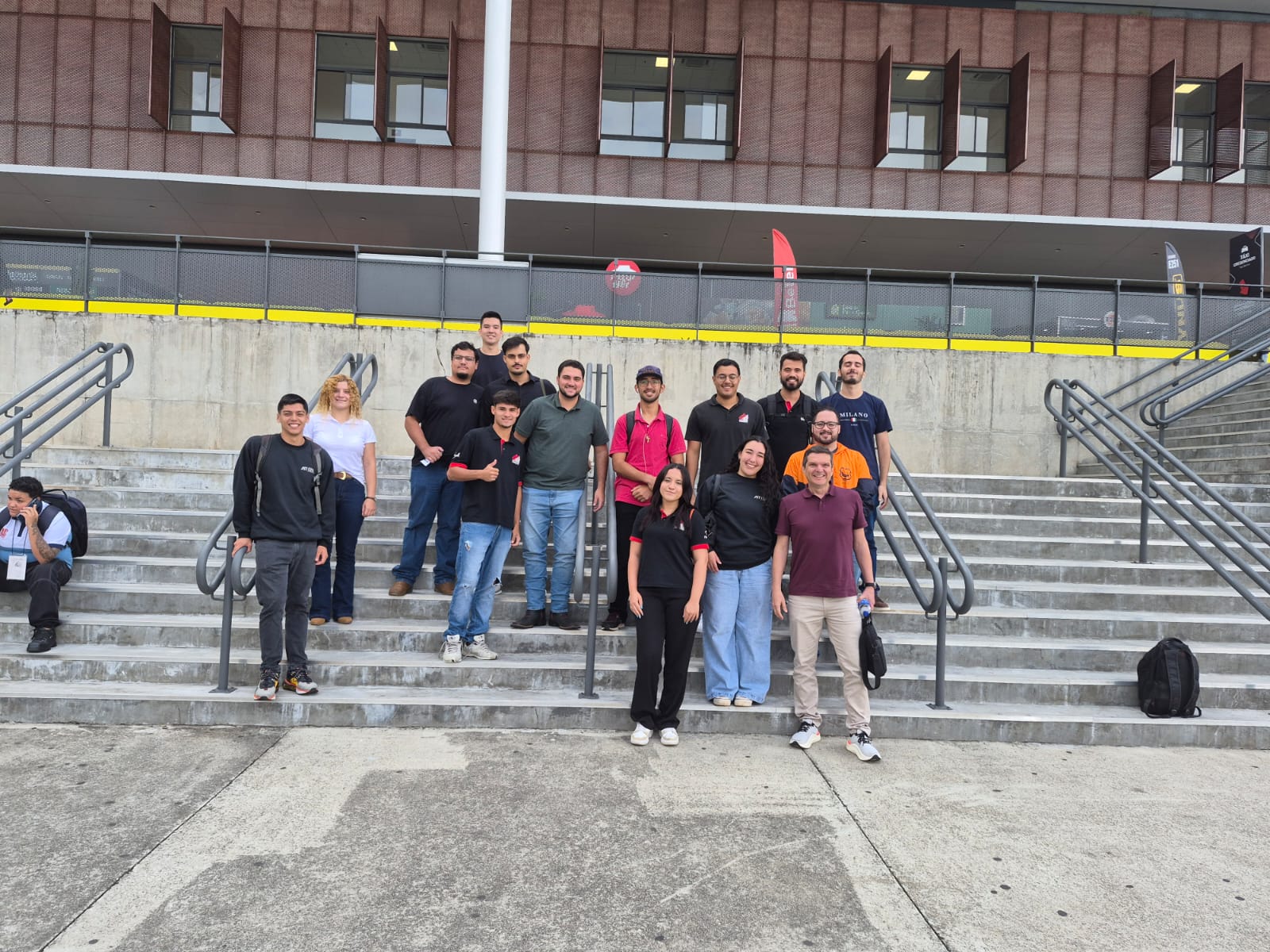 Visita a FEICON em 9 de abril de 2026