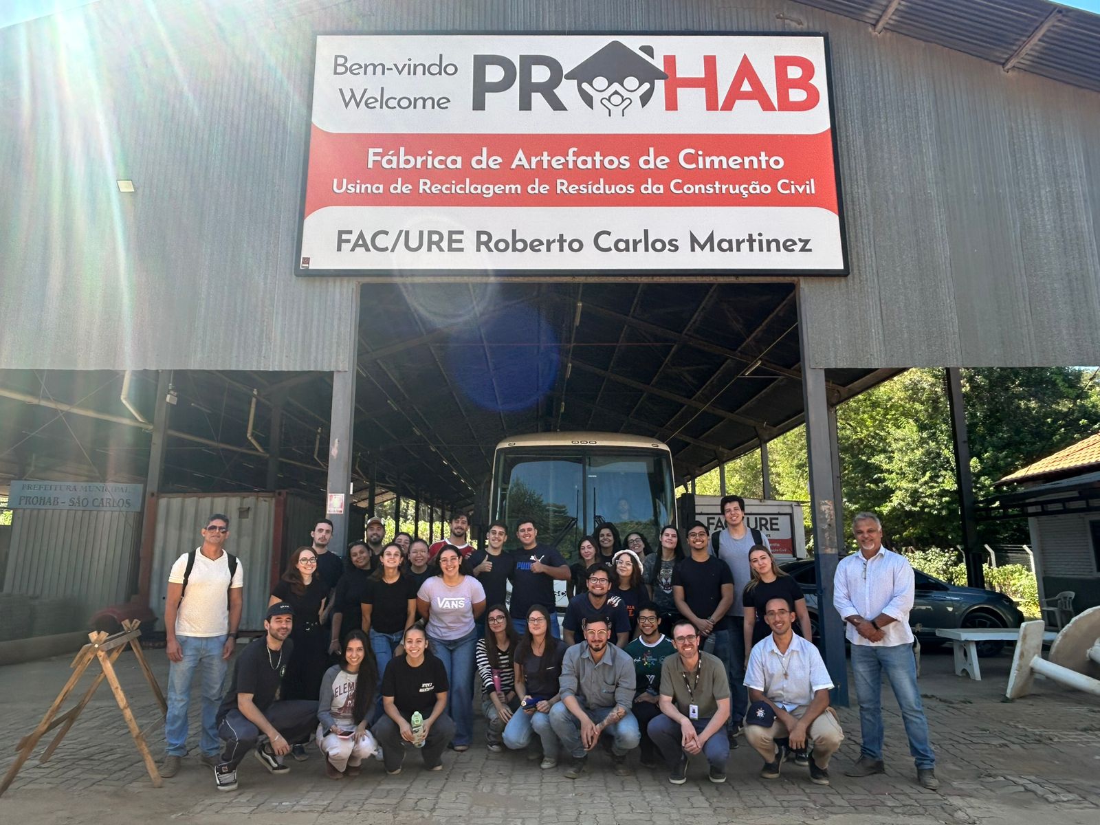 Visita a FAC / URE na disciplina de Manejo de Resíduos Sólidos acompanhada pelo Acenir Magalhães da Prohab